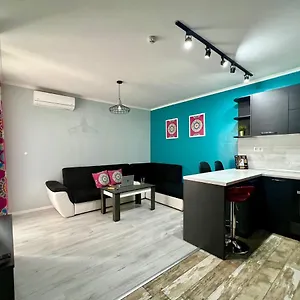  Апартаменты Flower House 7